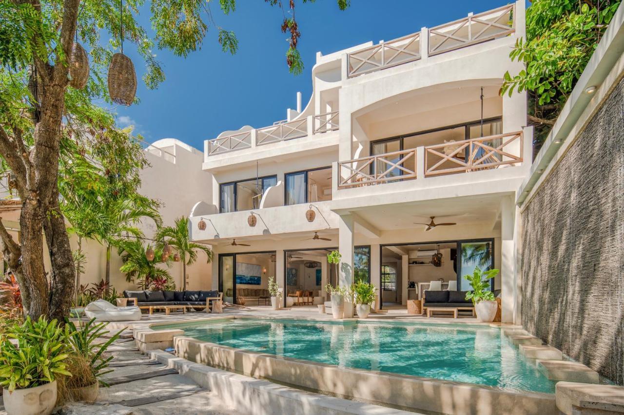 Hotel Lola By Coco B Isla Isla Mujeres Exterior foto